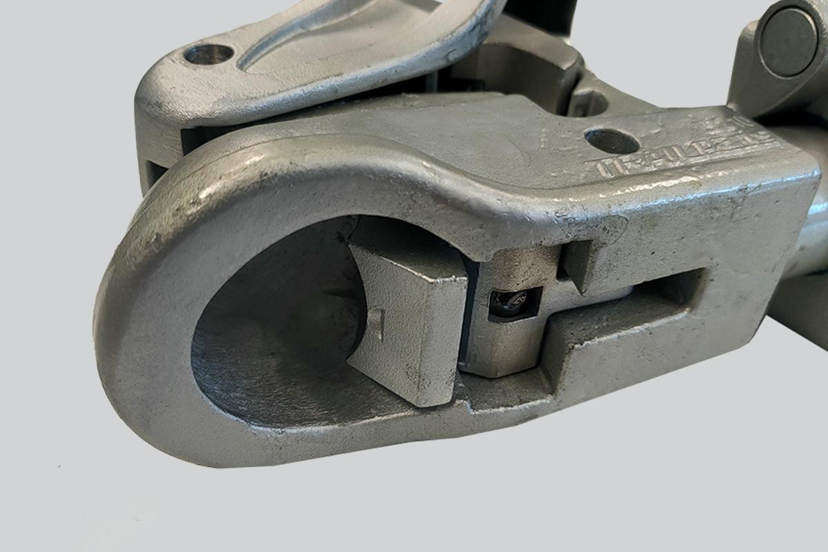 Self locking – Safe image